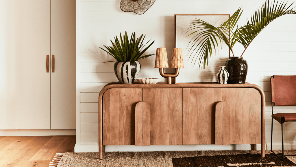 5 Common Mistakes to avoid when styling your sideboard. - Few and Far
