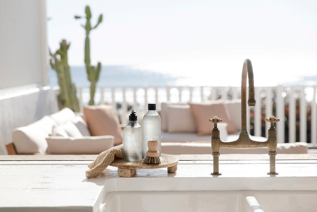 Three Birds Renovations: Mick Fanning's Kitchen and Dining - Few and Far