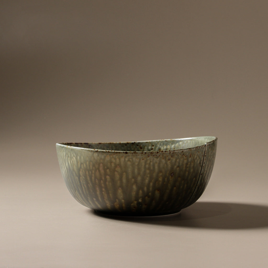 Mizu Large Salad Bowl - Dinnerware - IMAGE 3