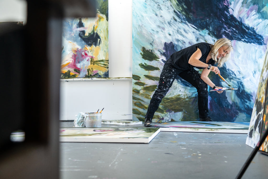 Painting_Acrylics_in_the_Gerringong_Studio