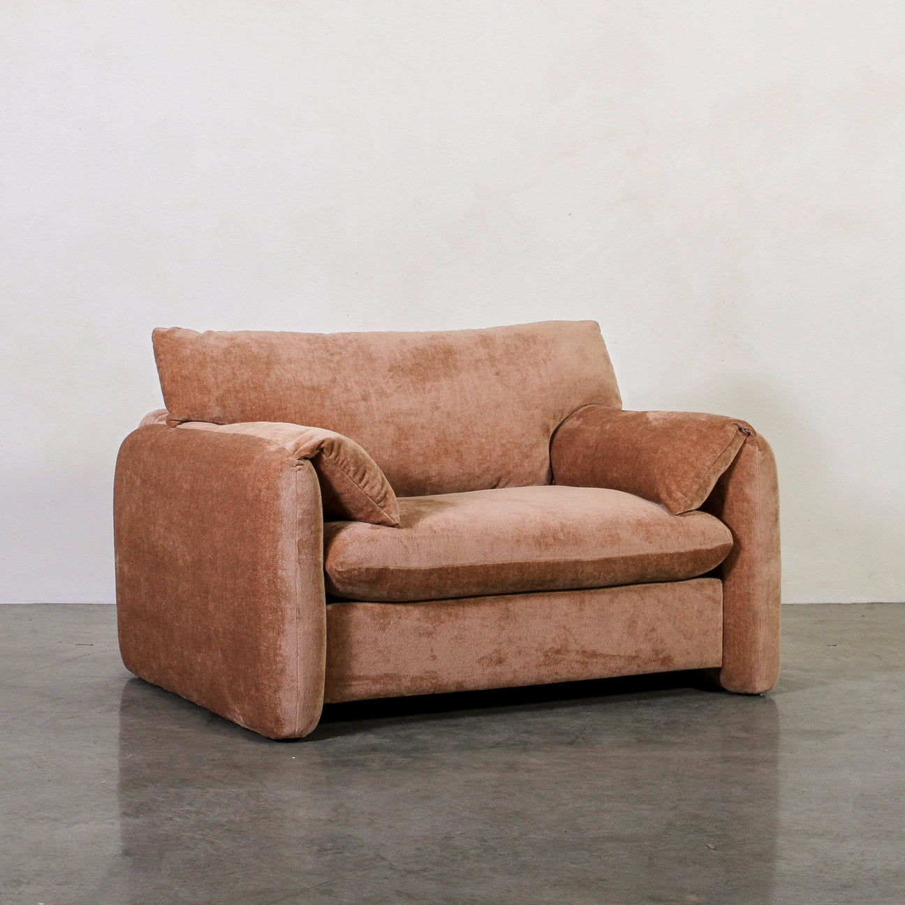 Alfie Single Seater Chai - Few and Far - Occasional Chairs