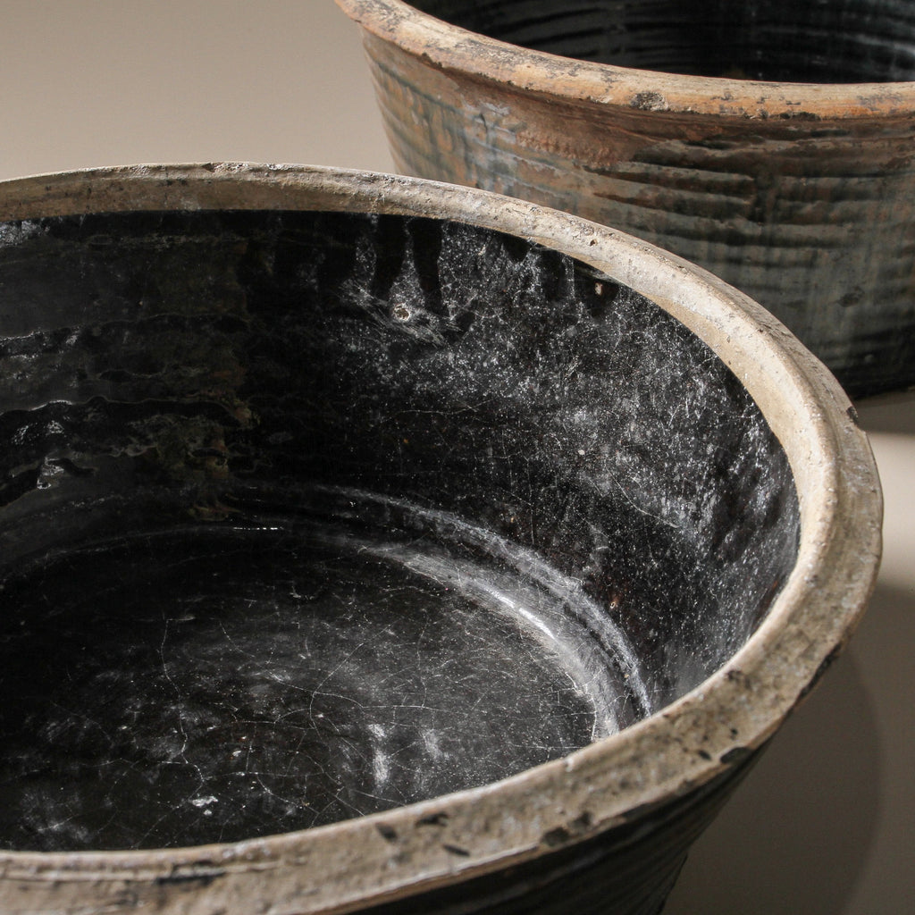 Chinese Vintage Basin - Few and Far - Decorative Bowls