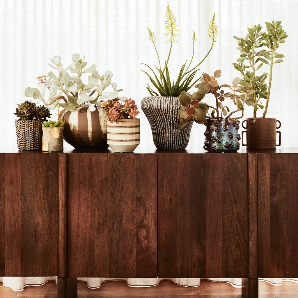 Chloe Pot - Few and Far - Planters & Pots