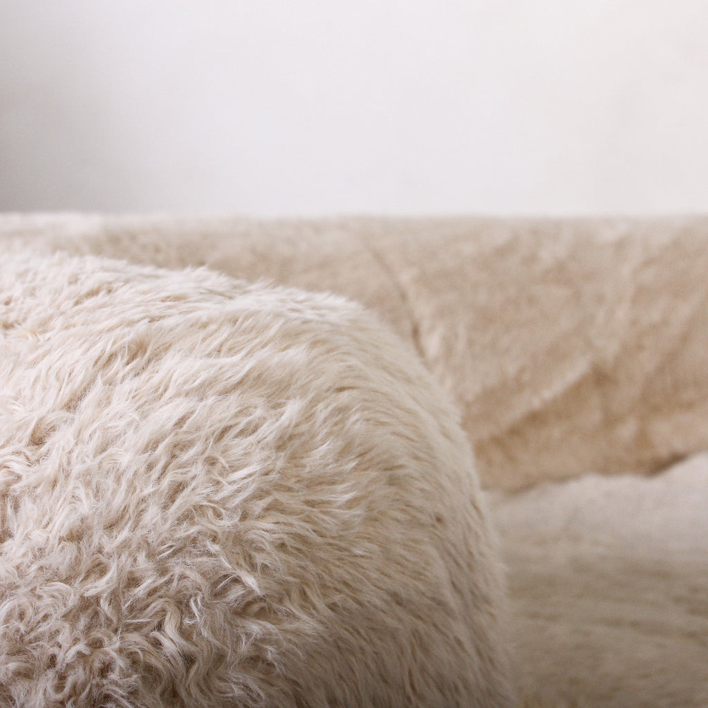 Coccolo Sofa - Few and Far - Sofas