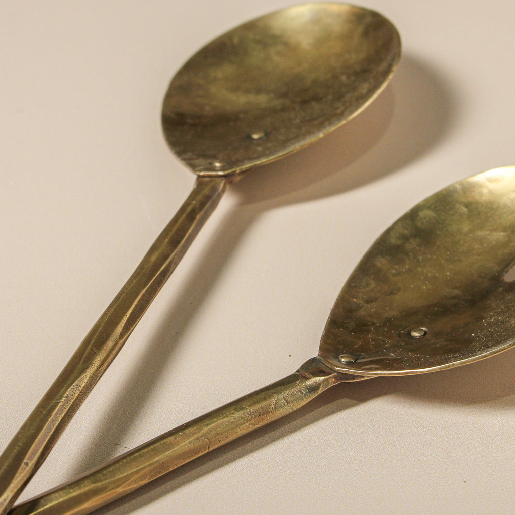 Delia Salad Servers - Few and Far - Serveware