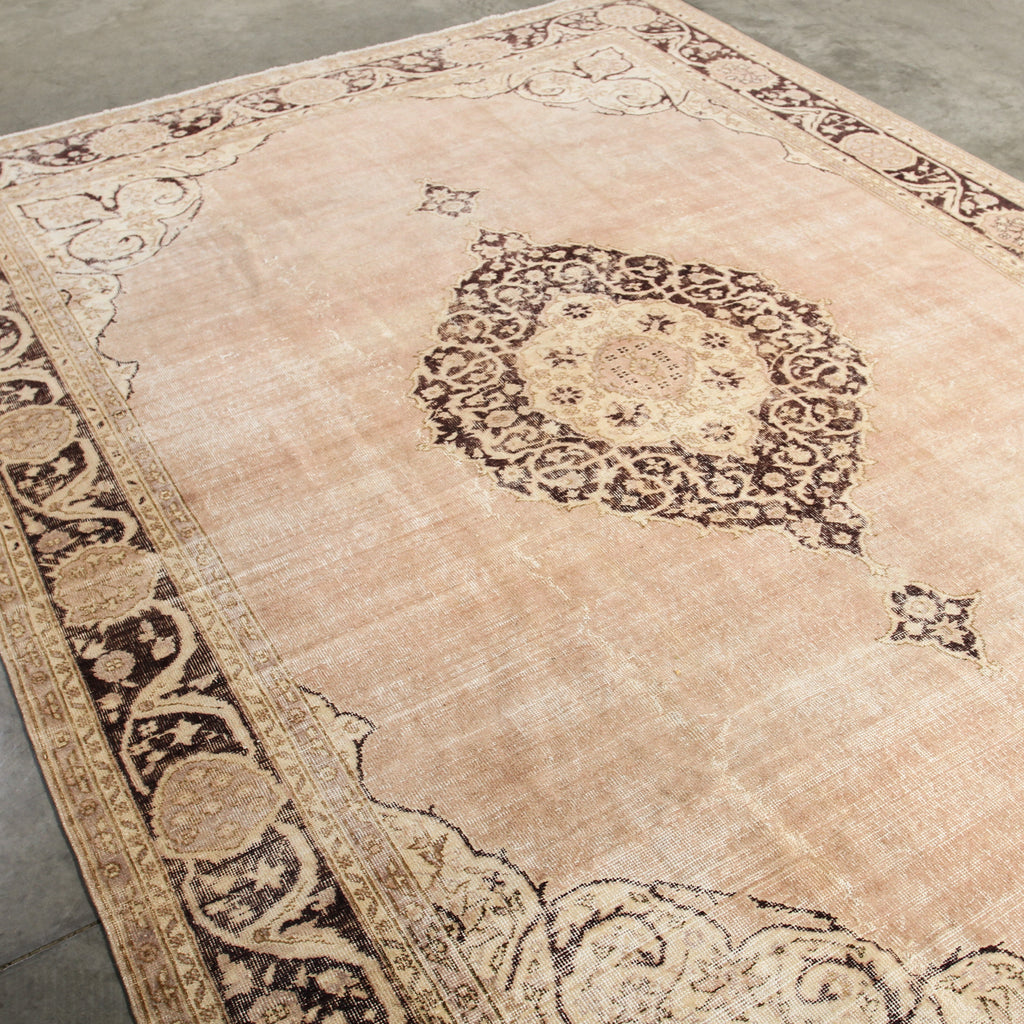 Reyhan Vintage Turkish Carpet - Vintage Rugs - IMAGE 3
