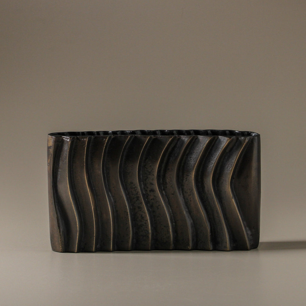 Ebb Vase - Few and Far - Vases