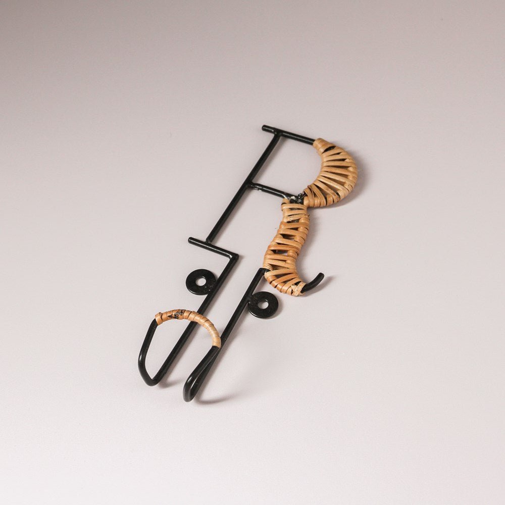 Forged Alphabet Hook R - Few and Far - Hooks