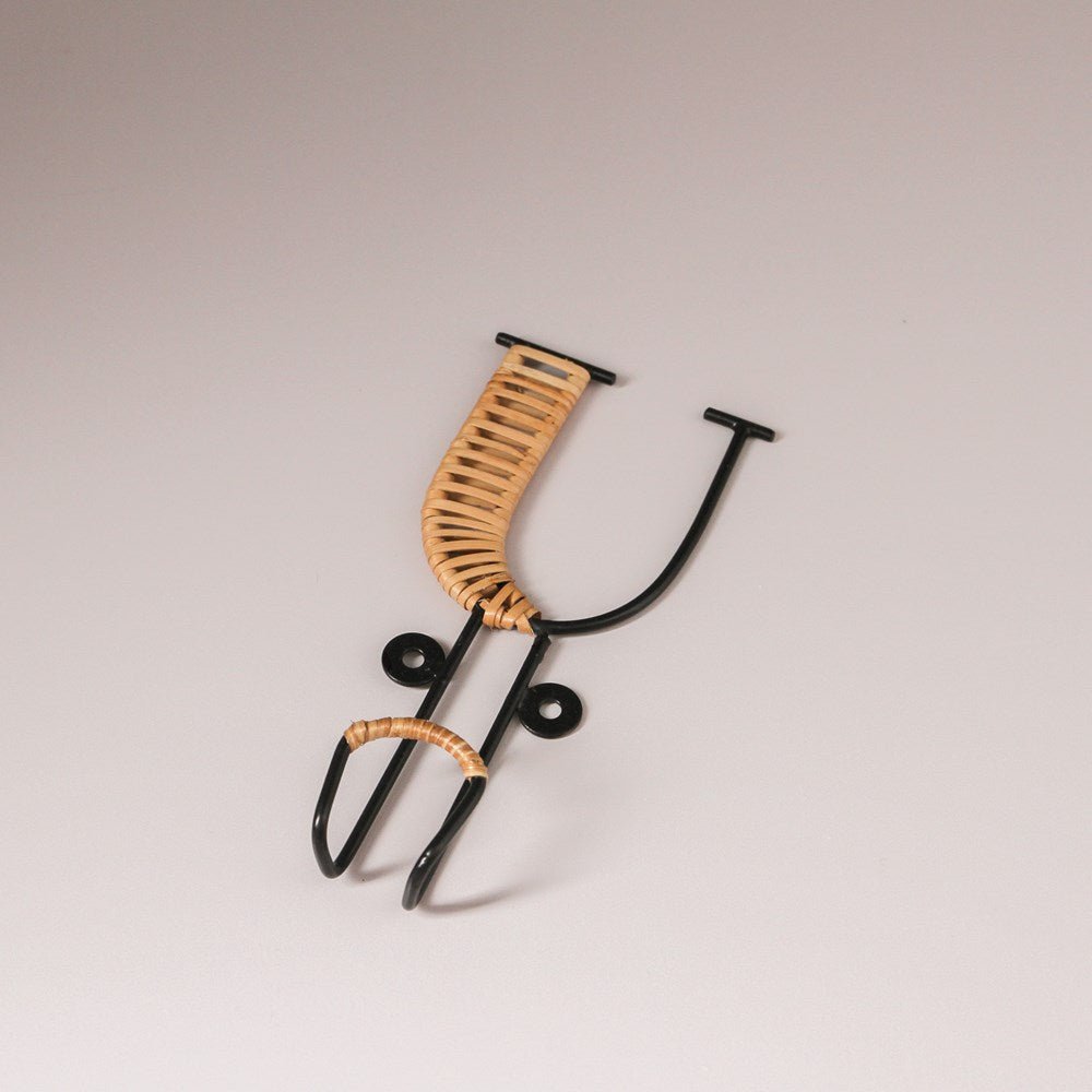Forged Alphabet Hook U - Few and Far - Hooks