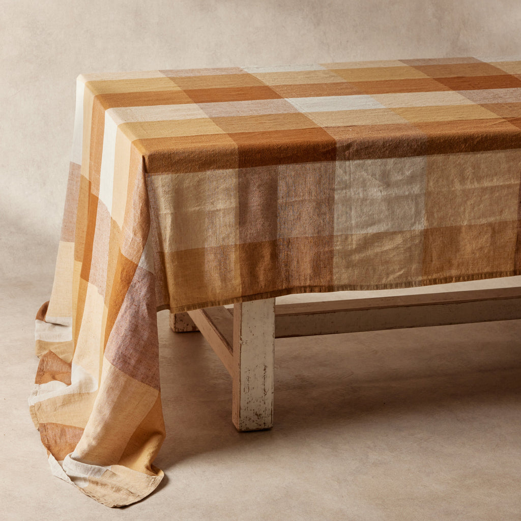 Harriet Tablecloth Marshmallow 160x300 - Few and Far - Tablecloths