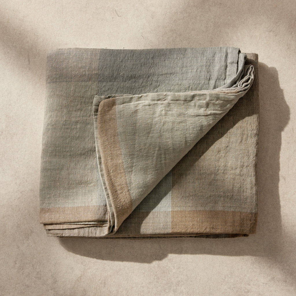 Harriet Tablecloth Moss 160x300 - Few and Far - Tablecloths