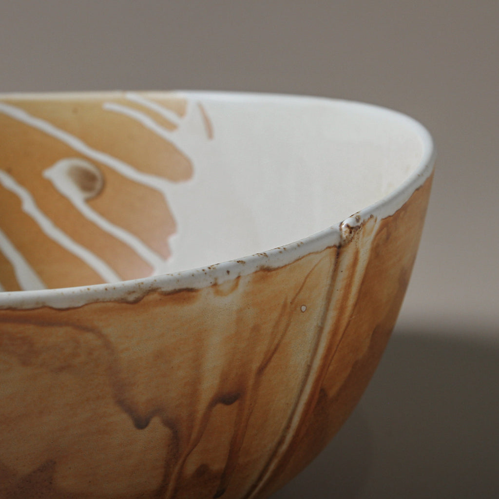 Kintsu Large Salad Bowl - Few and Far - Dinnerware