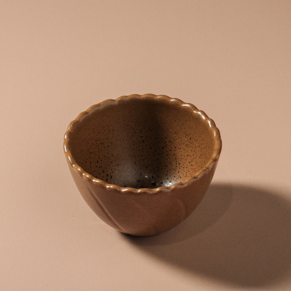 Magnus Scalloped Bowl - Few and Far - Serveware
