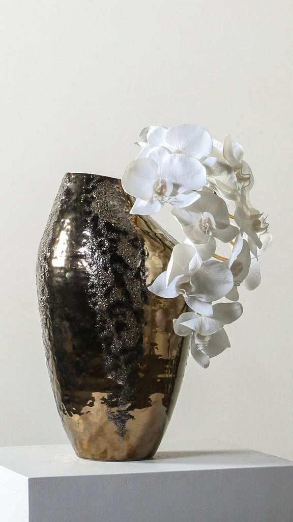 Modern Sculpture - Few and Far - Flowers & Foliage