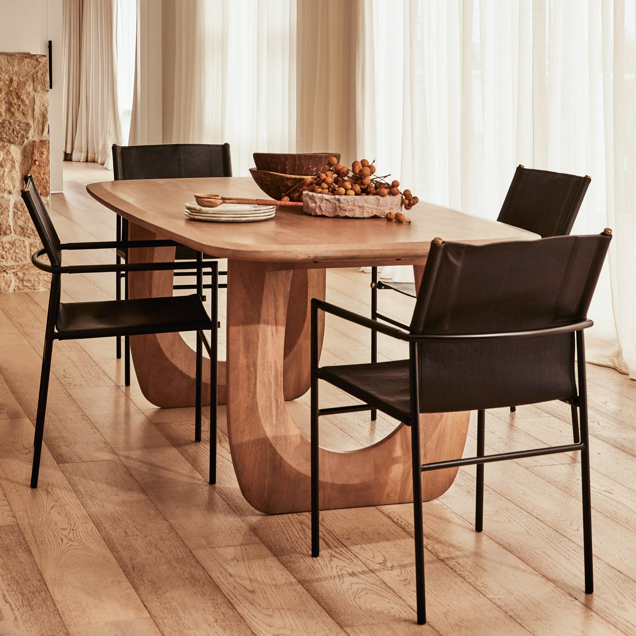 Oliver Dining Chair Black – Few and Far