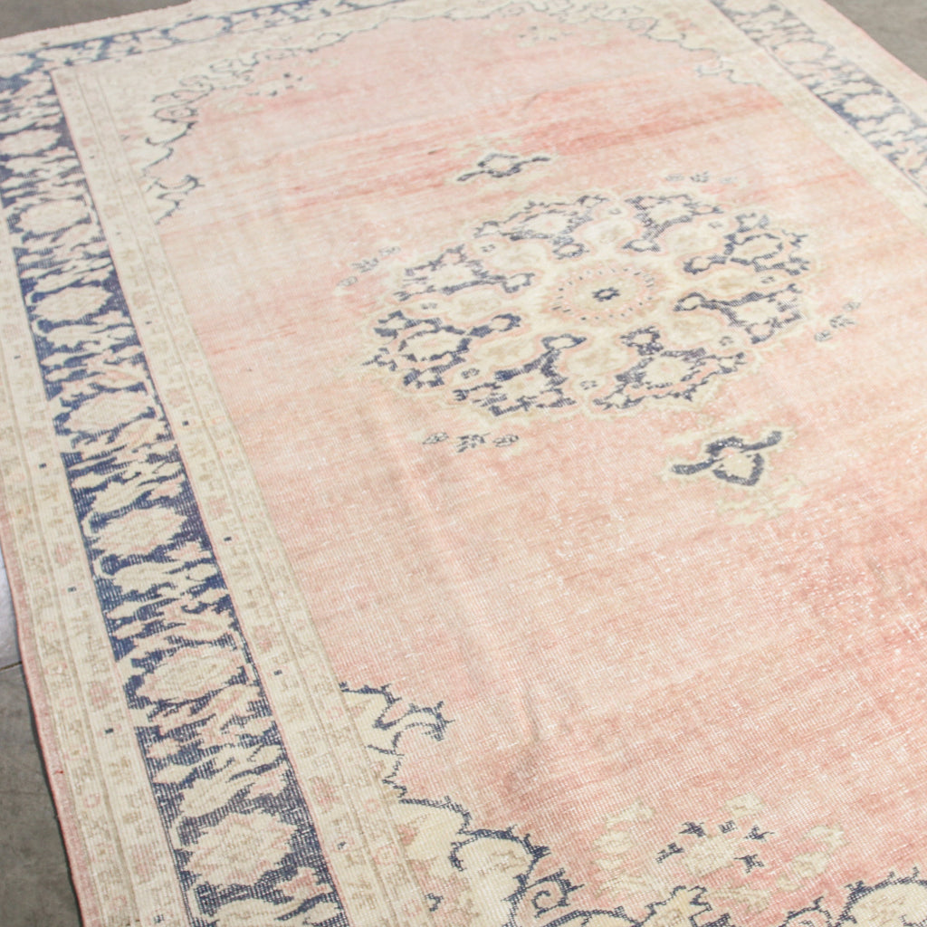 Ozge Vintage Turkish Carpet - Few and Far - Vintage Rugs