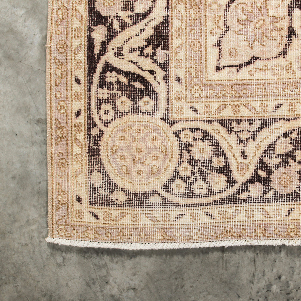 Reyhan Vintage Turkish Carpet - Few and Far - Vintage Rugs