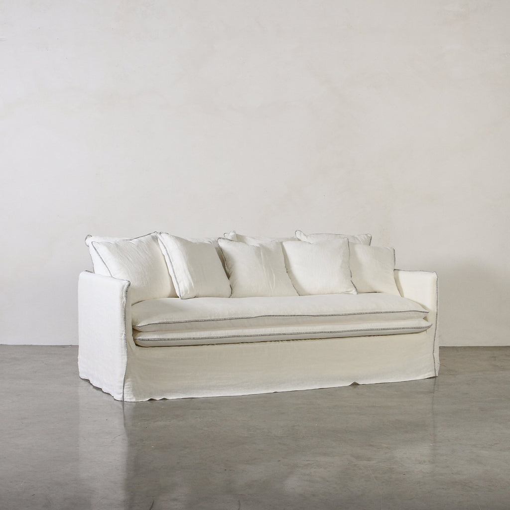 Sare Sofa - Few and Far - Sofas