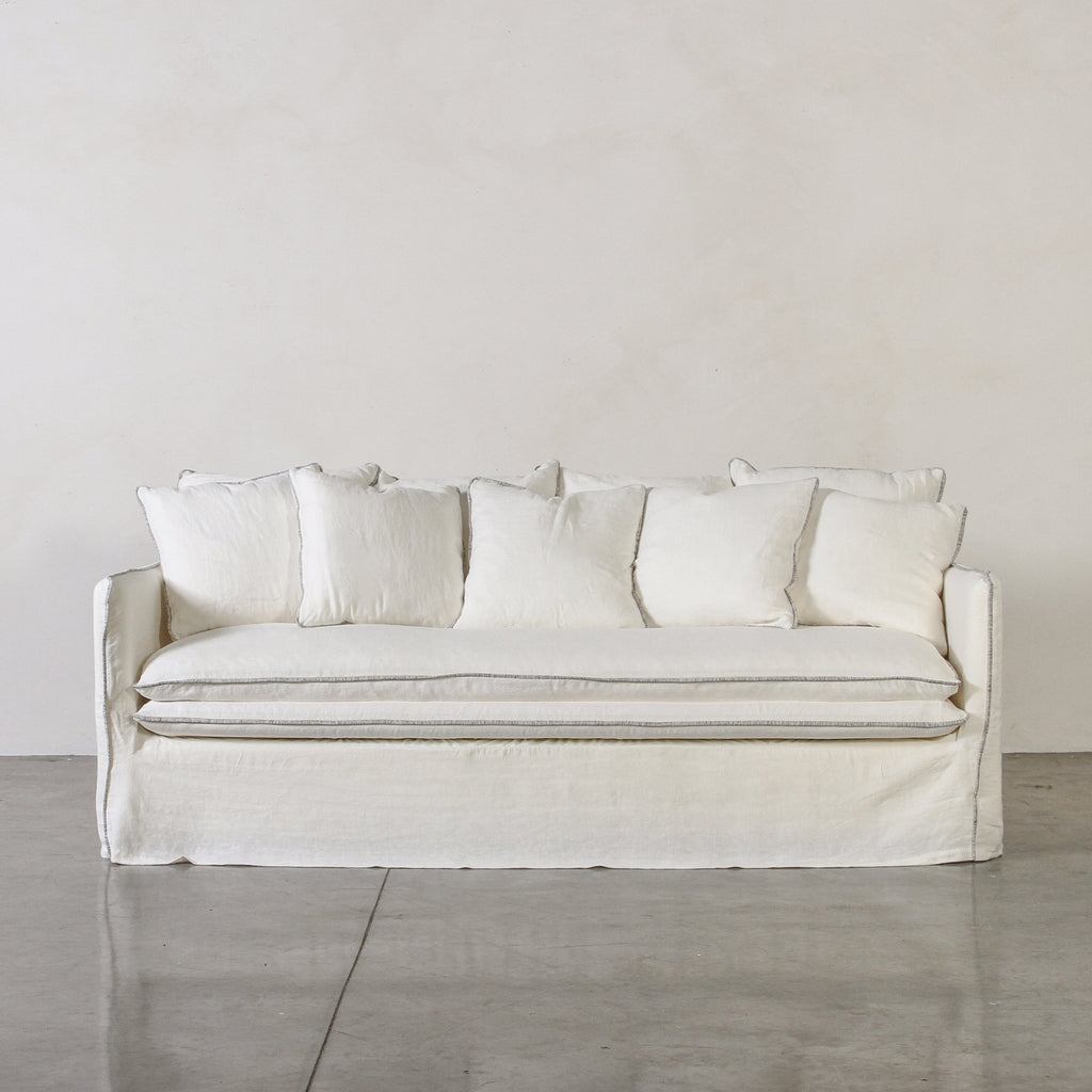 Sare Sofa - Few and Far - Sofas