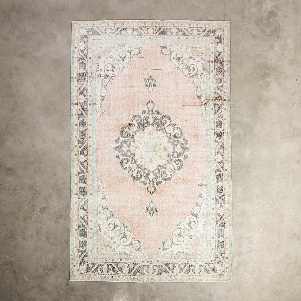 Serap Vintage Turkish Carpet - Few and Far - Vintage Rugs