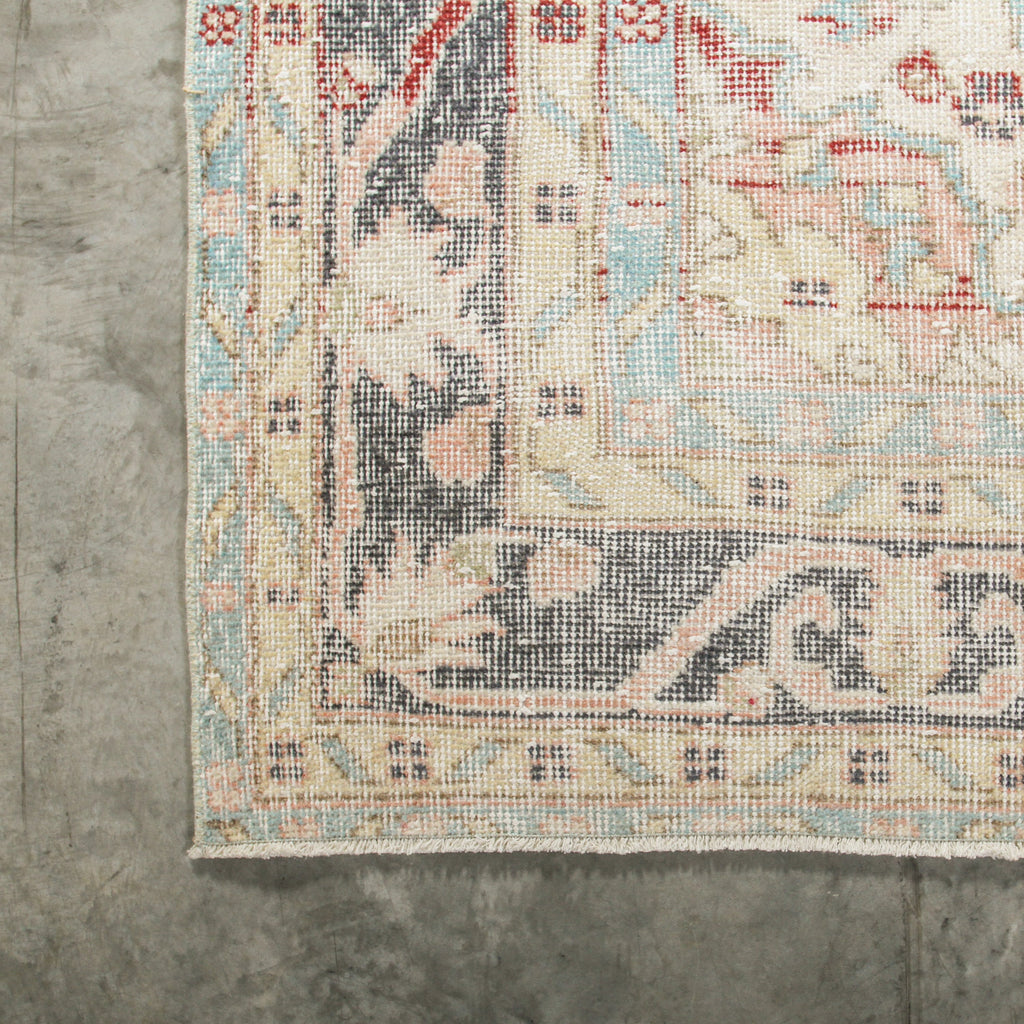 Serap Vintage Turkish Carpet - Few and Far - Vintage Rugs
