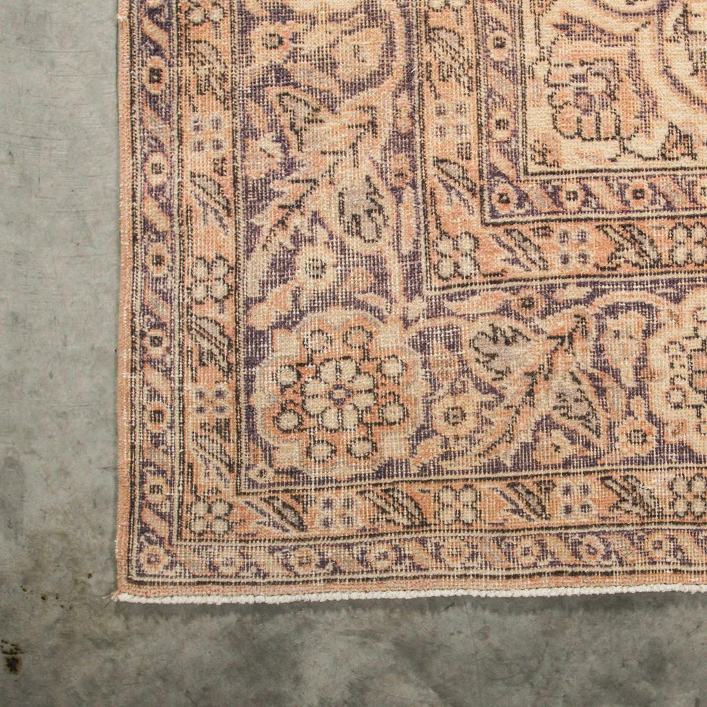 Suana Vintage Turkish Carpet - Few and Far - Vintage Rugs