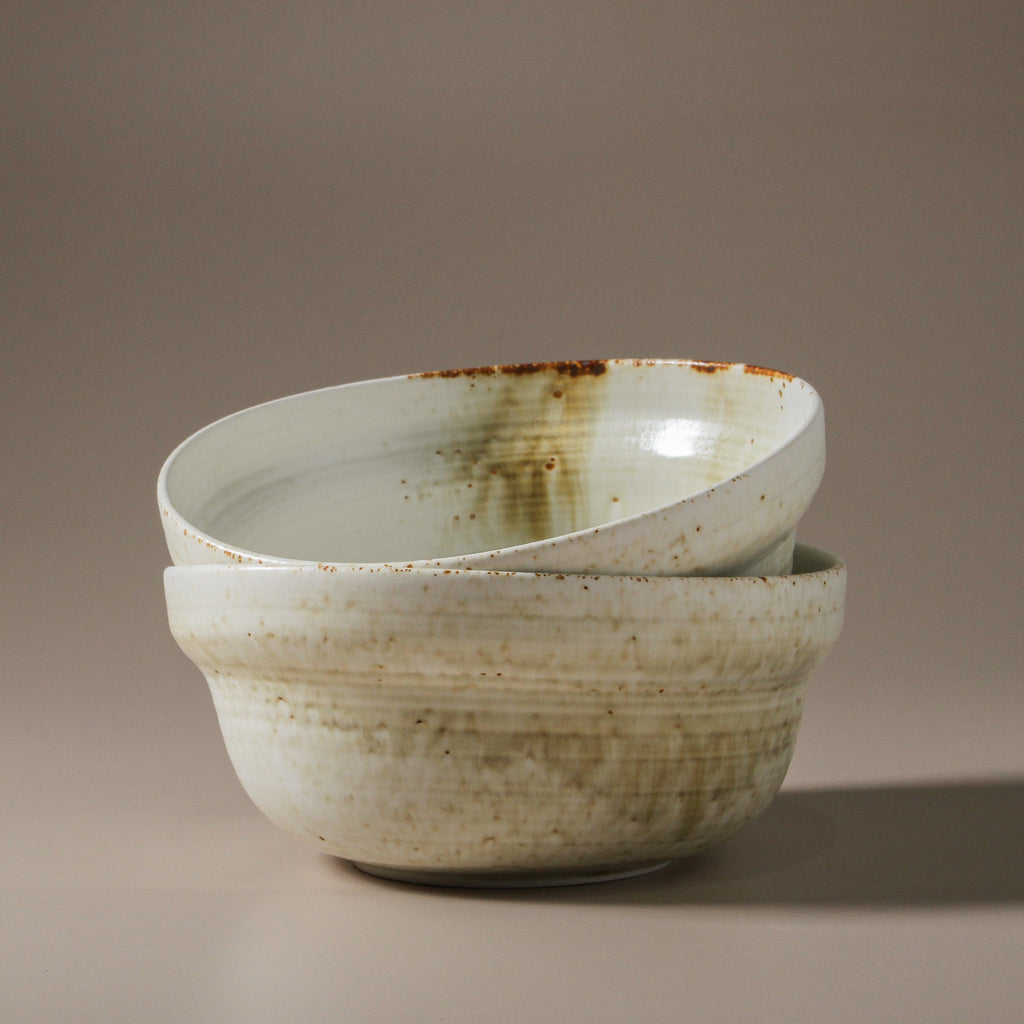 Suiki Large Serving Bowl - Few and Far - Dinnerware