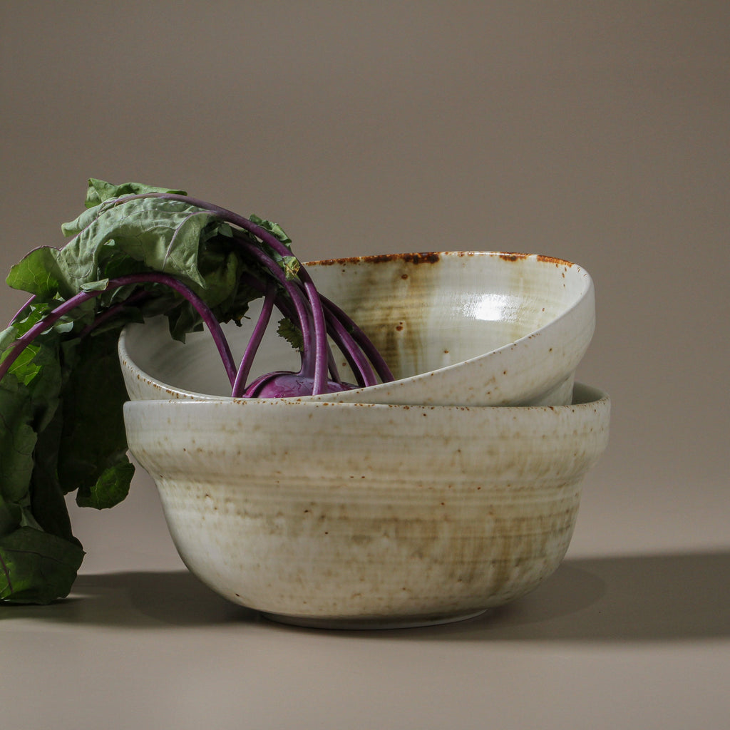 Suiki Large Serving Bowl - Few and Far - Dinnerware