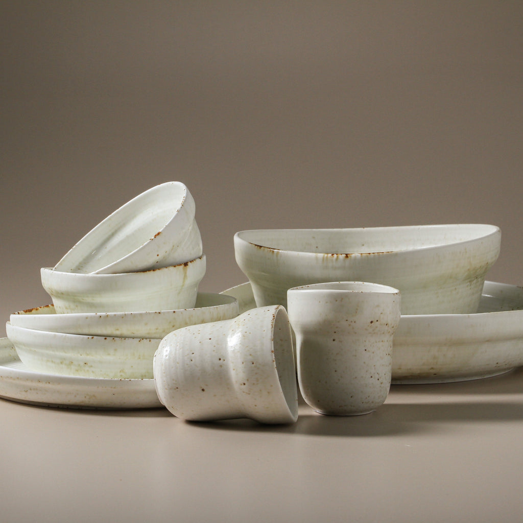 Suiki XL Serving Bowl - Few and Far - Dinnerware
