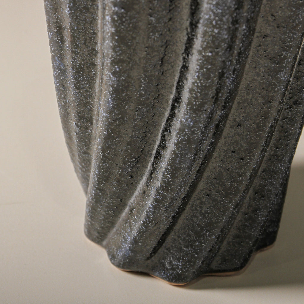 Tidal Vase - Few and Far - Vases