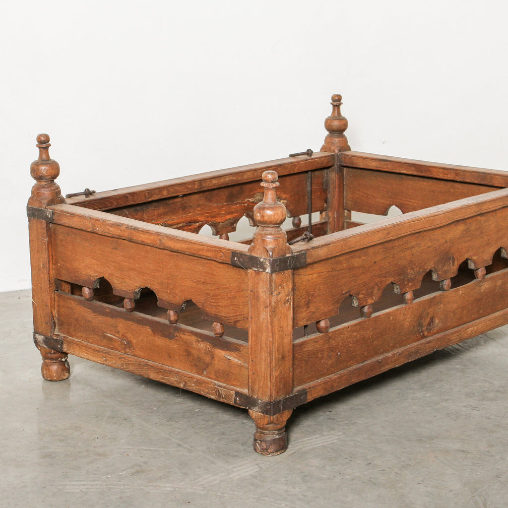 Vintage Indian Swing - Few and Far - Decorative Objects