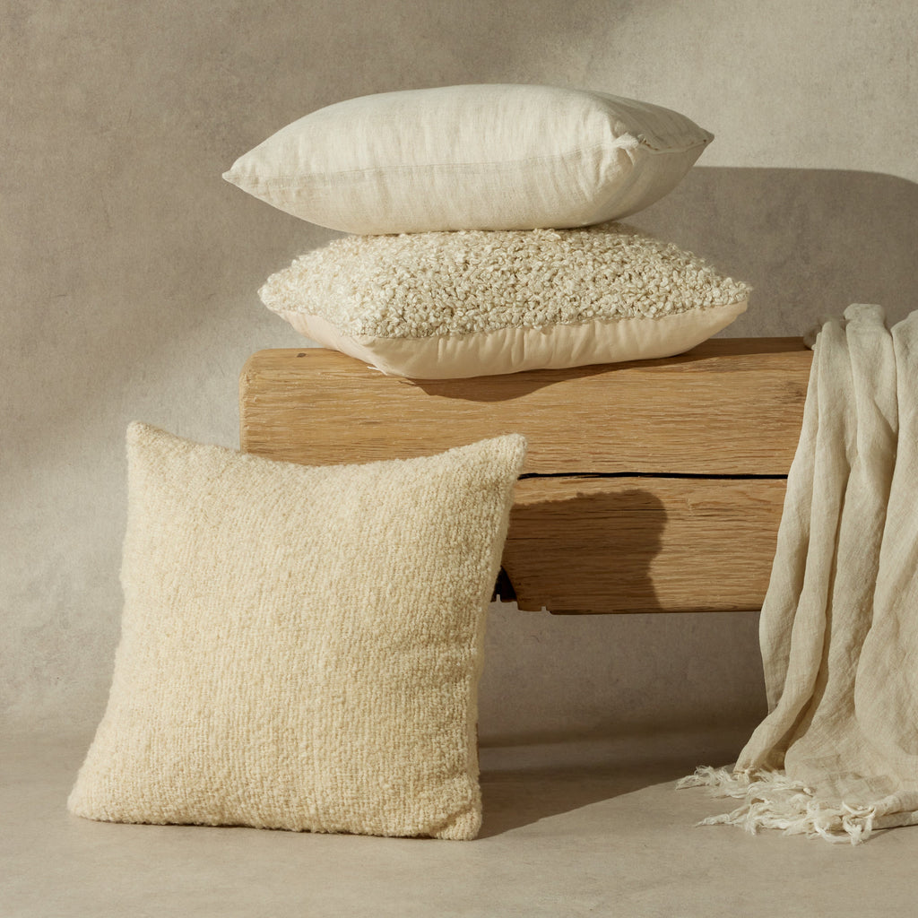 Willow Throw Berry - Few and Far - Blankets & Throws