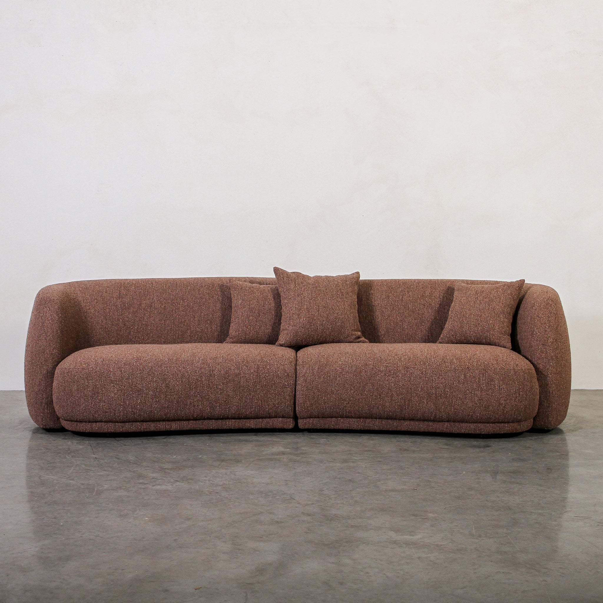 Ziggy Sofa Tobacco – Few and Far
